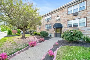 433 W Elm St, Brockton, MA 02301 - Photo 1