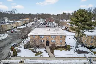 433 W Elm St, Brockton, MA 02301 - Photo 30