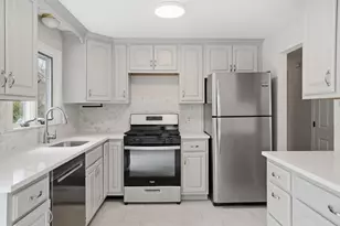 1 Joanne Rd, Burlington, MA 01803 - Photo 4