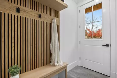 26 Beacon Ave, Newburyport, MA 01950 - Photo 12