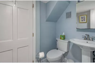 13 Pacific St, Boston, MA 02127 - Photo 24