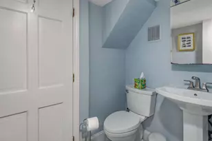 13 Pacific St, Boston, MA 02127 - Photo 24