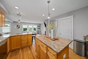 324 Mt Auburn St, Watertown, MA 02472 - Photo 4