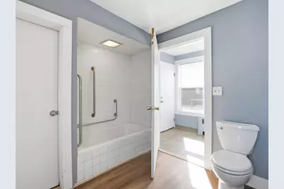 74 Carlisle St, Lowell, MA 01852 - Photo 24