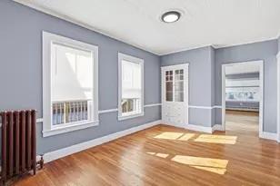 74 Carlisle St, Lowell, MA 01852 - Photo 16