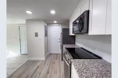 592 American Legion Highway #3, Boston, MA 02131 - Photo 6