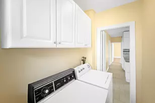 24 Montvale St, Boston, MA 02131 - Photo 4