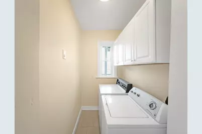 24 Montvale Street #2, Boston, MA 02131 - Photo 10