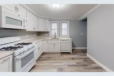 5 Edgar Terrace #3, Somerville, MA 02145 - Photo 2