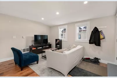 50 Hammond St, Waltham, MA 02451 - Photo 12