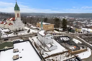 437 Main St, Southbridge, MA 01550 - Photo 2