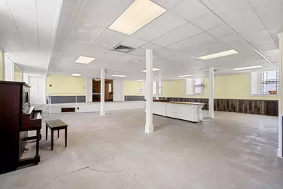 437 Main St, Southbridge, MA 01550 - Photo 12