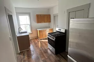 40 Garnet St, Fitchburg, MA 01420 - Photo 6