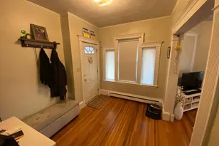 7 Lowden Ave, Somerville, MA 02144 - Photo 2