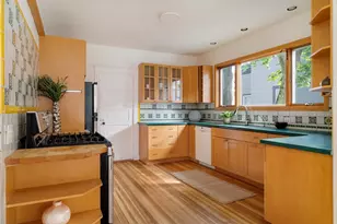 17 Marie Ave, Cambridge, MA 02139 - Photo 8