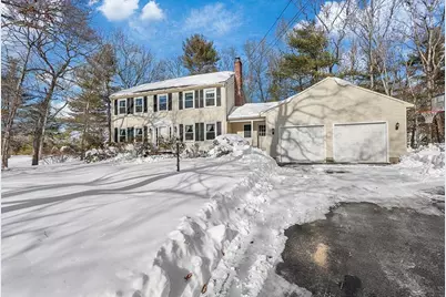 33 Colonial Way, Plainville, MA 02762 - Photo 2