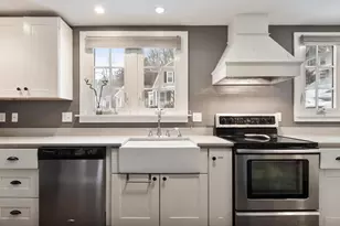 47 Bond St, Fitchburg, MA 01420 - Photo 8