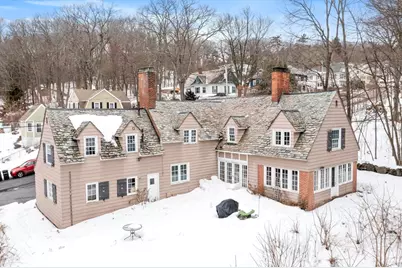 47 Bond St, Fitchburg, MA 01420 - Photo 2