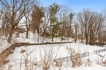 47 Bond St, Fitchburg, MA 01420 - Photo 32