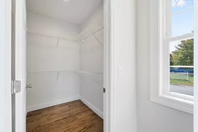 20 Willow St, Clinton, MA 01510 - Photo 14