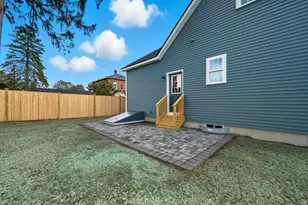 20 Willow St, Clinton, MA 01510 - Photo 28