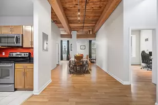 52 Lawrence Dr, Lowell, MA 01854 - Photo 6