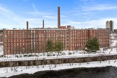 52 Lawrence Dr #M206, Lowell, MA 01854 - Photo 2