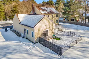 7 Fieldstone Dr, Mansfield, MA 02048 - Photo 32