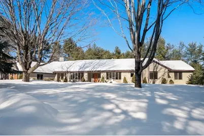 11 Wyncrest Circle, Andover, MA 01810 - Photo 2