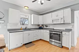 97 East St, Mansfield, MA 02048 - Photo 18