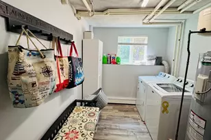 7 Thomas Dr, Framingham, MA 01701 - Photo 28