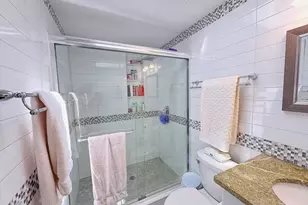 7 Thomas Dr, Framingham, MA 01701 - Photo 18