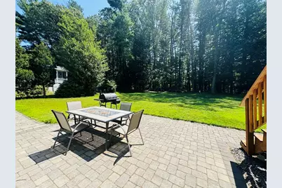 7 Thomas Dr, Framingham, MA 01701 - Photo 32