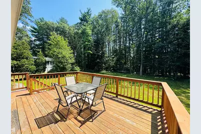 7 Thomas Dr, Framingham, MA 01701 - Photo 34