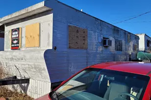 98 Newbury St, Danvers, MA 01923 - Photo 2