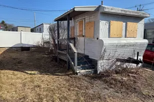 98 Newbury St, Danvers, MA 01923 - Photo 2