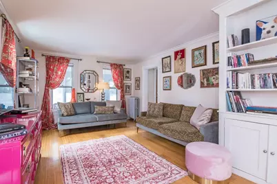 352 Pleasant St, Holyoke, MA 01040 - Photo 6
