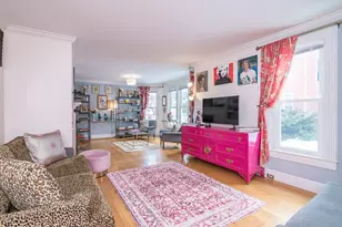 352 Pleasant St, Holyoke, MA 01040 - Photo 4