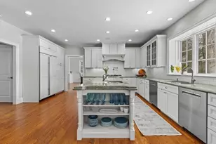 81 Fuller St, Newton, MA 02468 - Photo 14