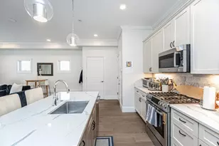 130 Coleridge St, Boston, MA 02128 - Photo 8