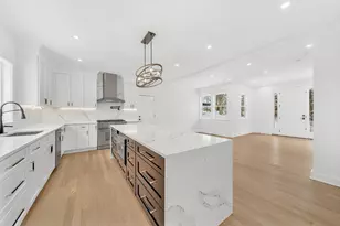 1 Sunnyside Ave, Wellesley, MA 02482 - Photo 2