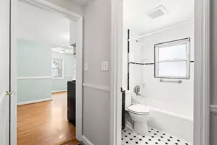 551 Poplar St, Boston, MA 02131 - Photo 14