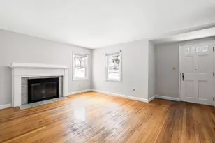 551 Poplar St, Boston, MA 02131 - Photo 8