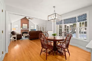 43 Ashley Pl, Reading, MA 01867 - Photo 10