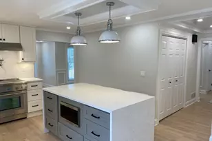 19 Oakland Ave, Needham, MA 02492 - Photo 8