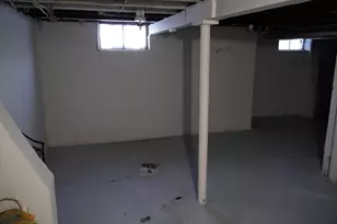 122 Norman St, West Springfield, MA 01089 - Photo 10