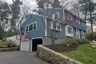 6 Exeter Way, Andover, MA 01810 - Photo 2