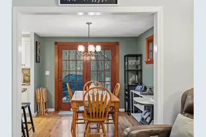 122 Forest St, North Andover, MA 01845 - Photo 8