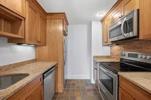 111 Gainsborough St, Boston, MA 02115 - Photo 4