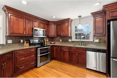 7 Carolyn Terrace, Southborough, MA 01772 - Photo 12